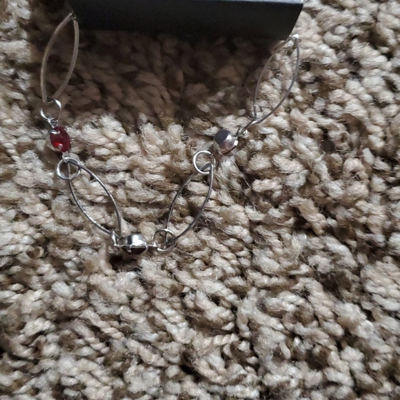Jewelry - Picture 1 of 1